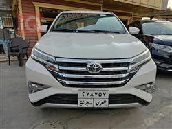 تۆیۆتا ڕەش